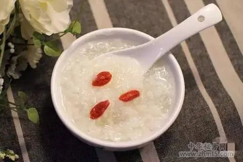 冰糖燕窝粥